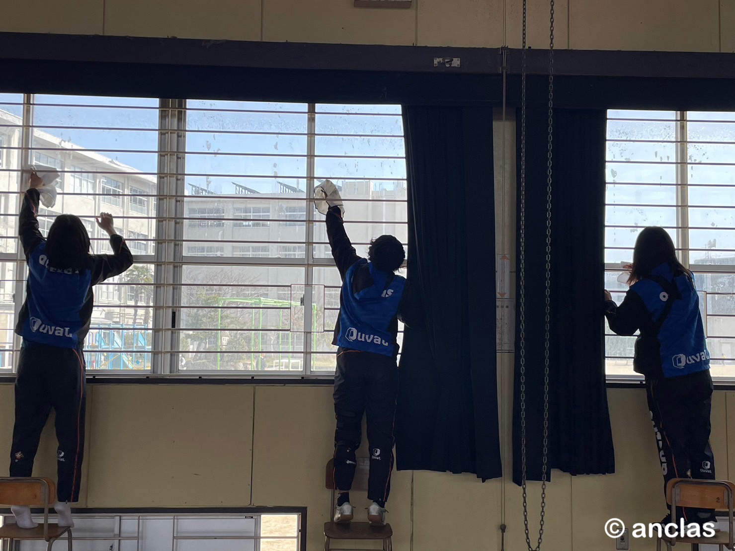 地域活動レポート　長住小学校体育館清掃活動報告について